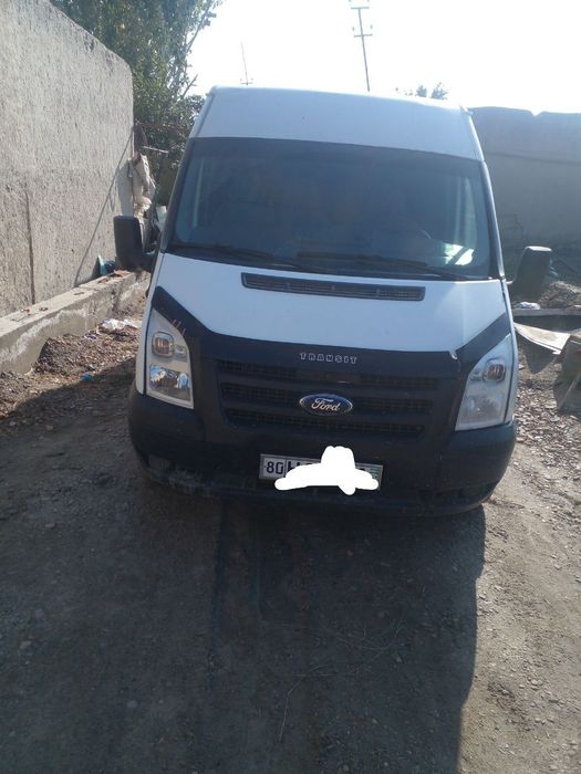 Форт транзит 7 места хам юк рухсати бор 12000 гази бор ками бор