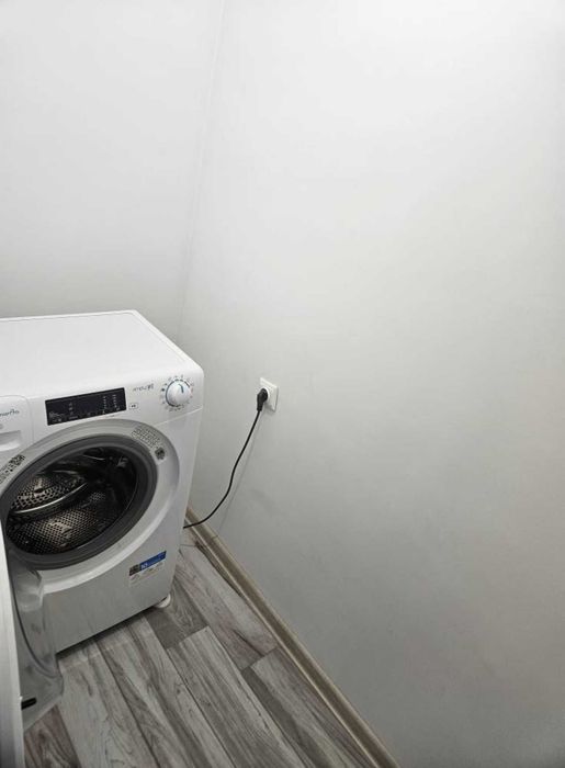 Дава се под наем Тристаен апартамент в Пловдив, Център - 87 кв.м за 398.82 € - Снимка #6