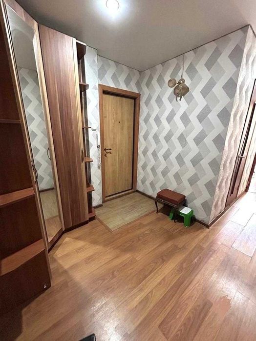Продаётся 3 комн квартира