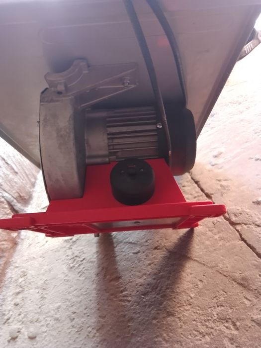 Fierăstrău circular de masaStayer SCU45