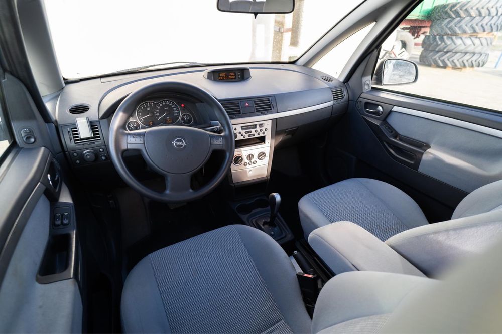 Vând Opel Meriva din 2004