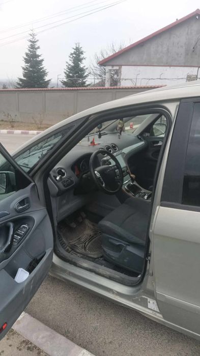 Vând Ford smax 2009