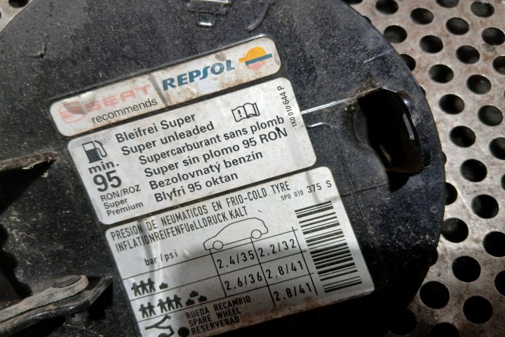 Usita rezervor 1P0809905 1P0809905 Seat Leon a 3-a generatie 5F