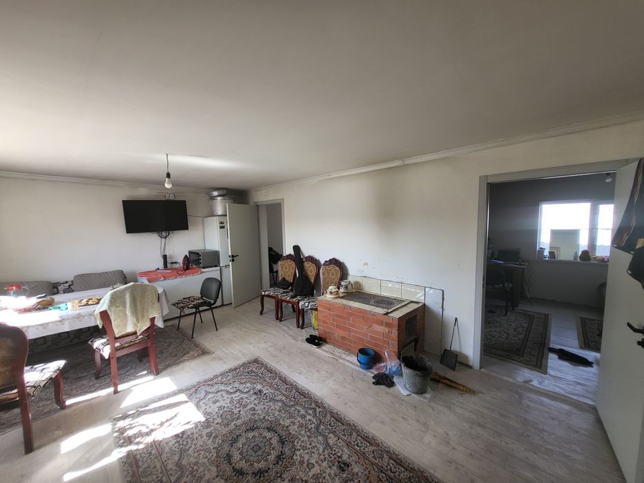 Продам дом мкр Карлыгаш