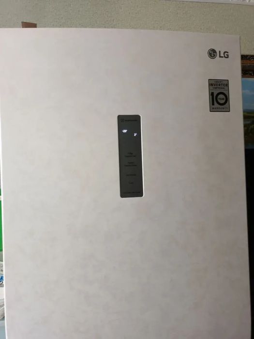 Продам 2-камерный холодильник LG