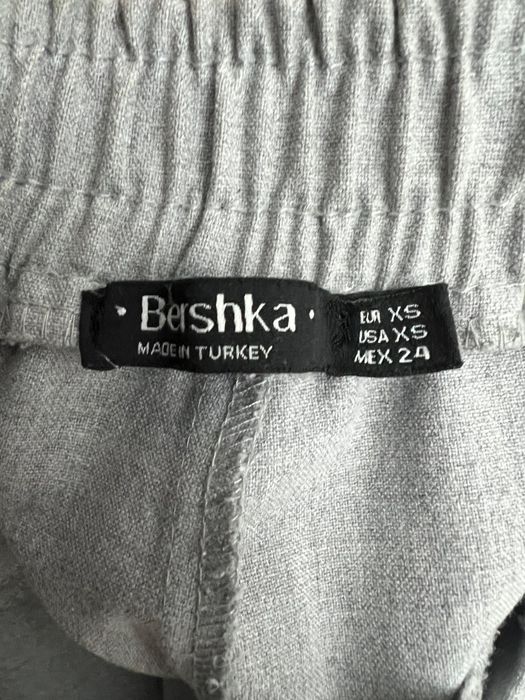 Продам новые брюки.