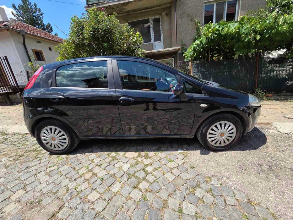 Fiat Punto 1.4 бензин • 78 к.с. • 2005 г.