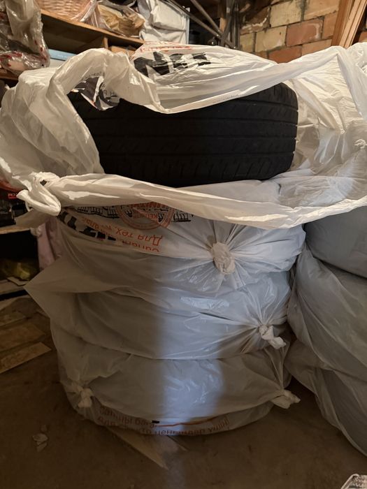 Продам Шины Yokohama (Комплект)