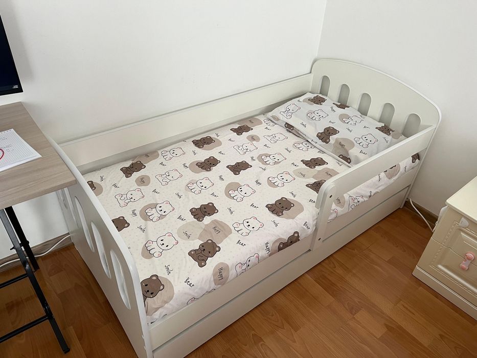 Продам детскую кровать "Малыш"