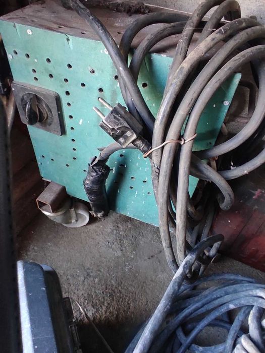 Продавам електрожен Кракра