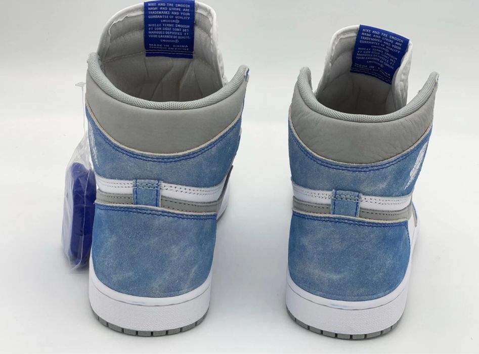 Adidasi Jordan 1 Retro Hyper Royal Blue