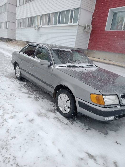 Продам автомобиль Ауди