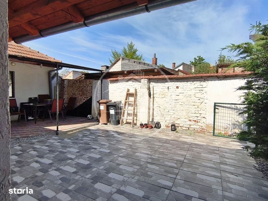 Apartament la casă de închiriat cu 2 camere în Cantemir, Oradea