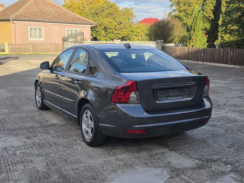VOLVO S40 2010 — imagine 4
