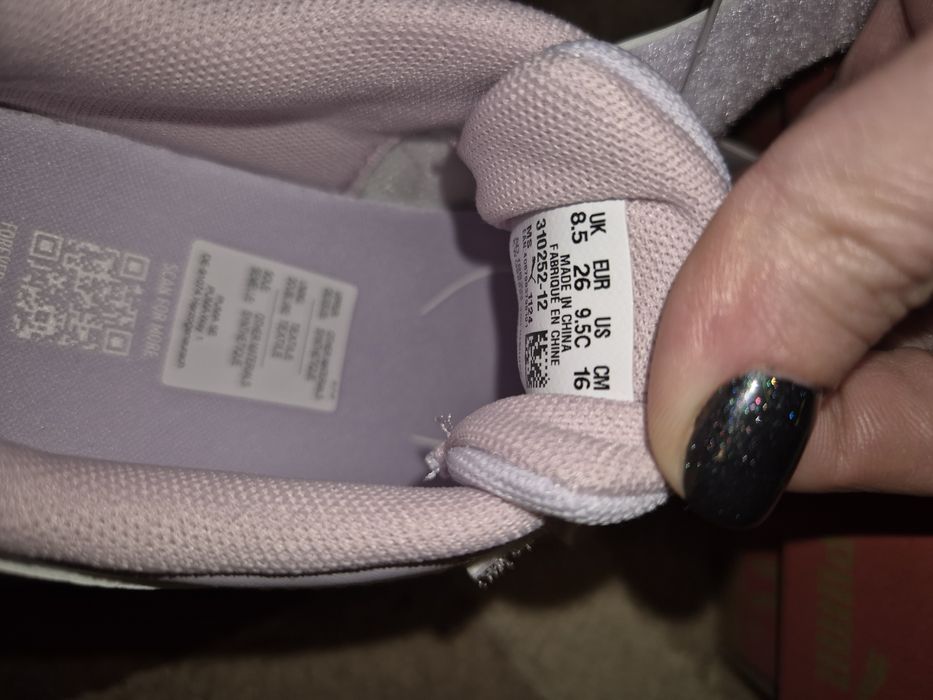 Чисто нови маратонки puma