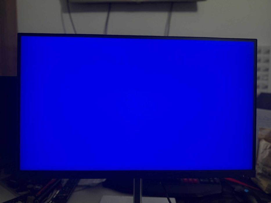 HP E27u G5 LED QHD 2560 x 1440 пиксела, 70 Hz, 5 ms,  27 инча  USB-C монитор