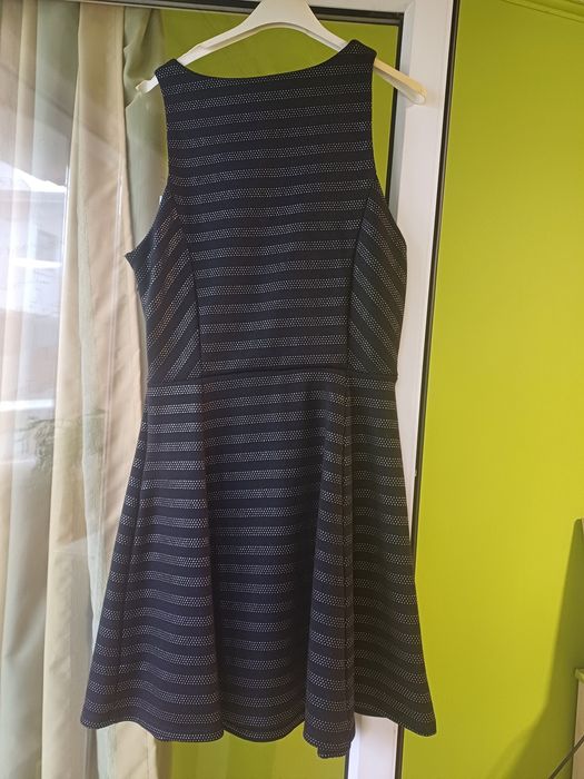 Rochite impecabile 50 de lei
