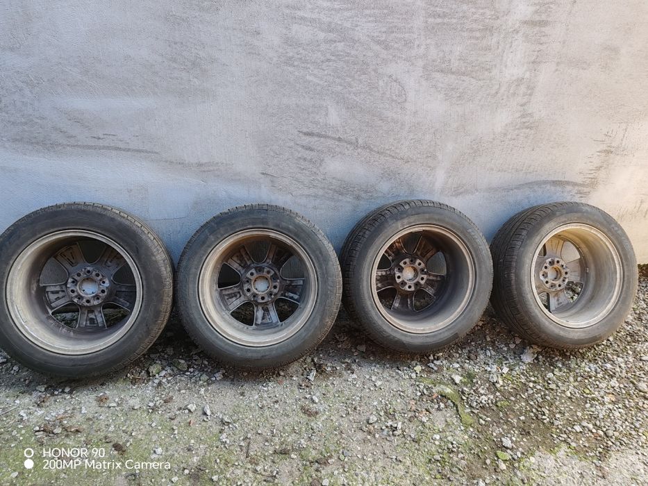 Jante de  17 inch cu anvelope de vara