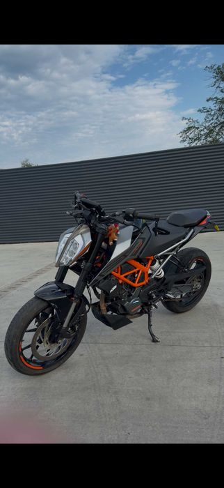 KTM Duke 125 2022 – Cititi descrierea