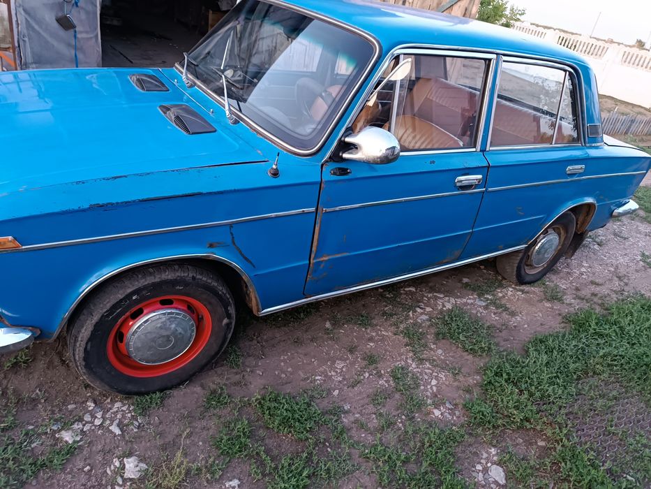 Продам ваз 2103 ,