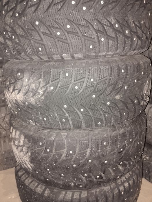 Продам зимние шины 205/55/16