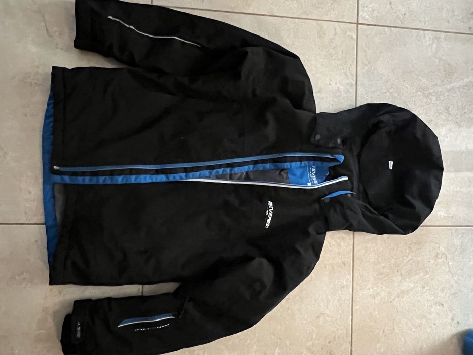 Geaca baieti neagra everest 140, 9- 10 ani