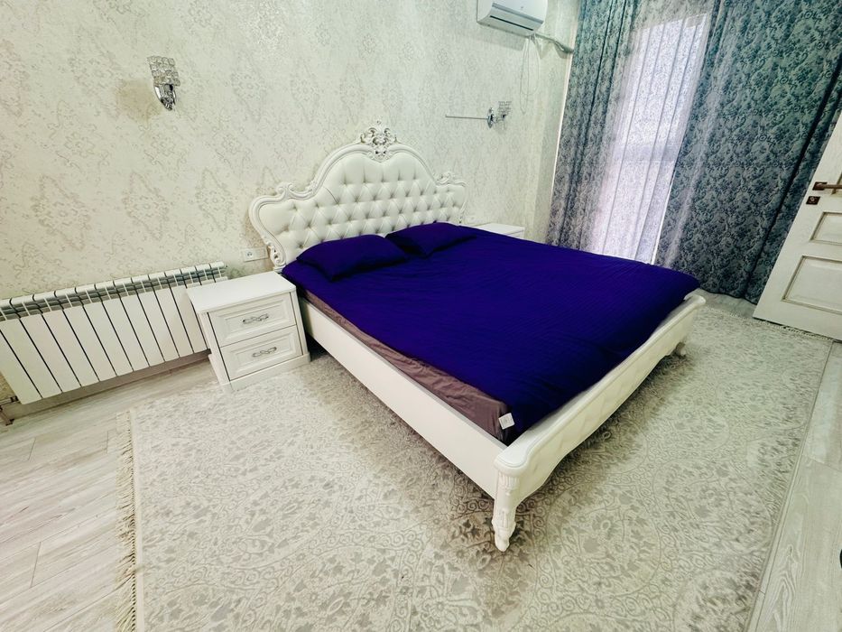 Кровать двухместная