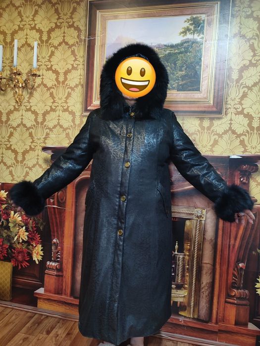 Пуховик-пальто  с мехом