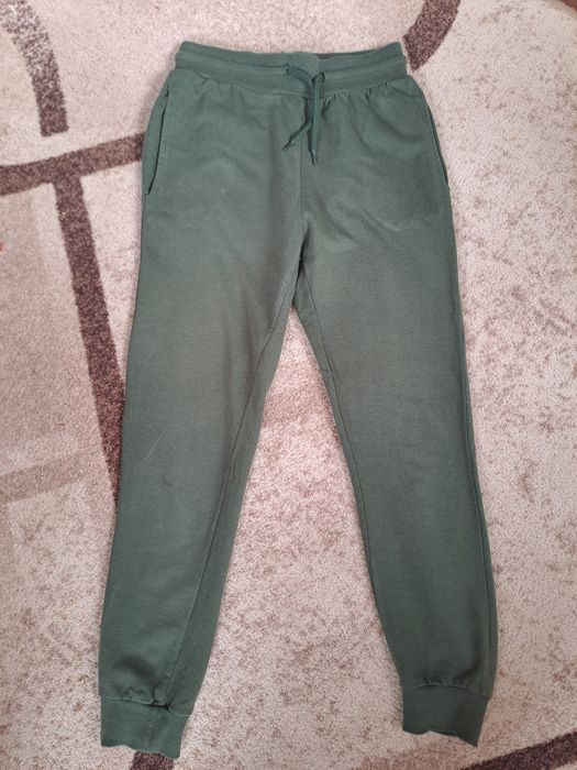 Дрехи за момиче 134,146 и 152