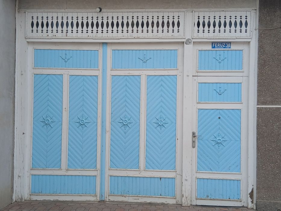 3 метирга 4 метир каробкаси блан холади яхши