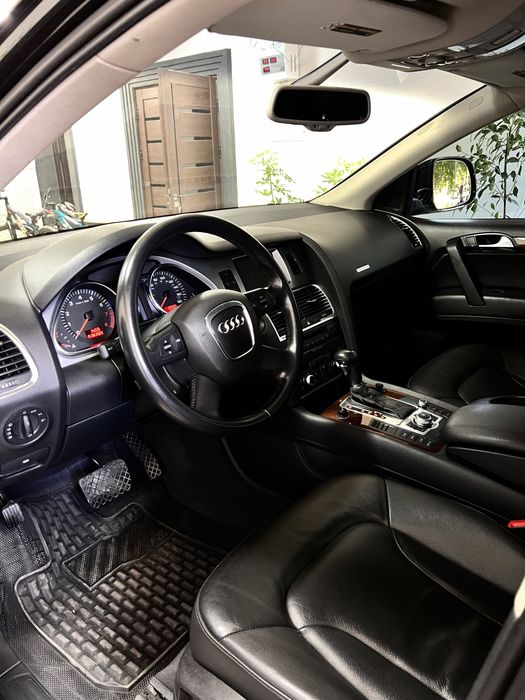 Audi Q7 Ауди Q7.