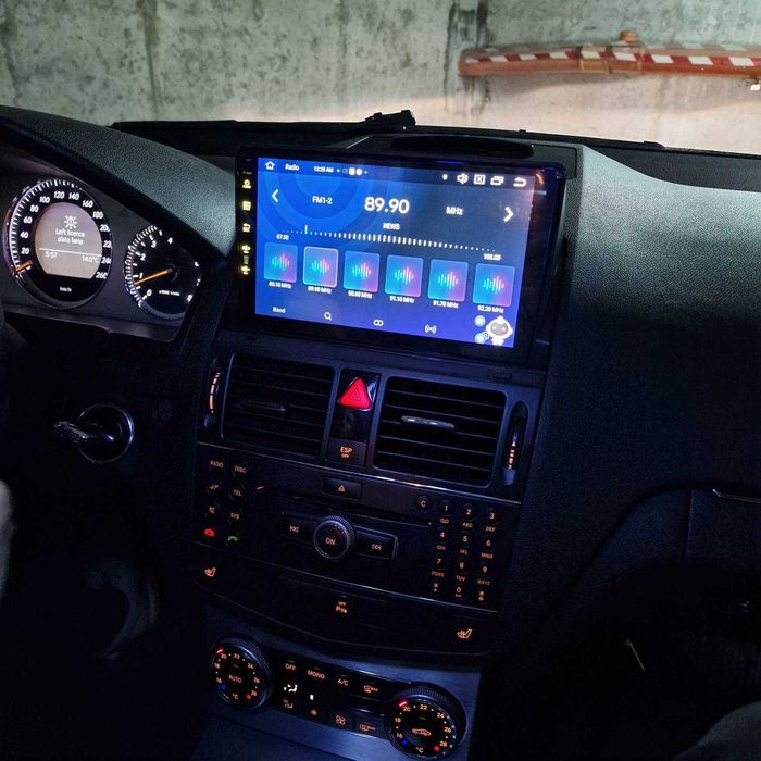 Mercedes C-class W204/S204 мултимедия Android GPS навигация