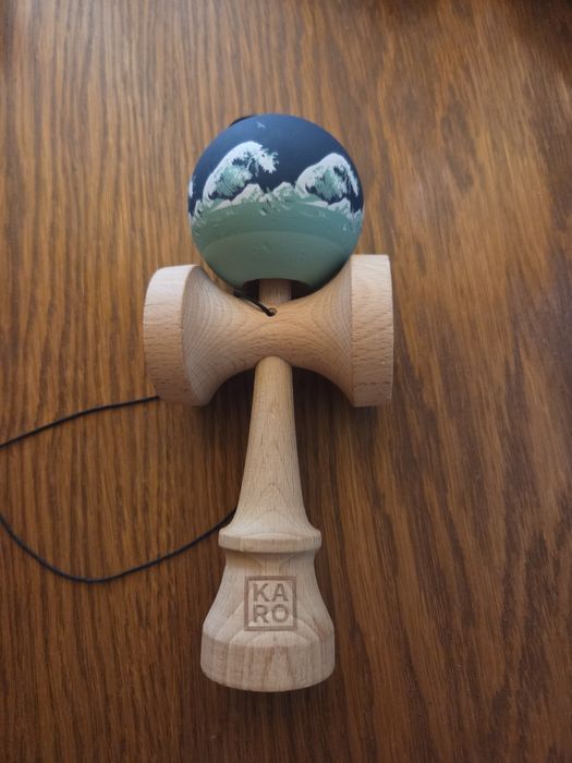 Kendama  Karo Tsunami