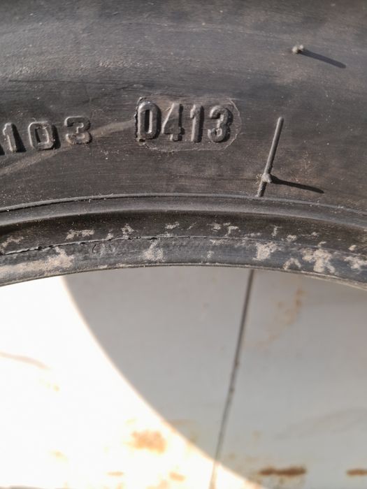 Продам мотошину PIRELLI.