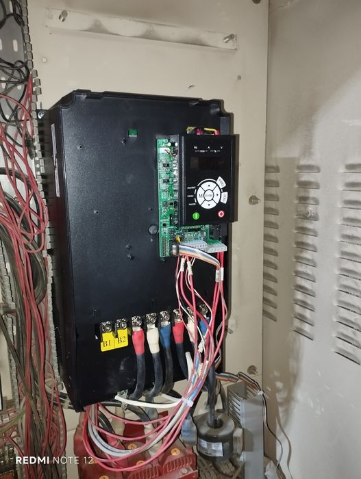 Termoplast stanok uchun Inverter / Установка частотный преобразователь