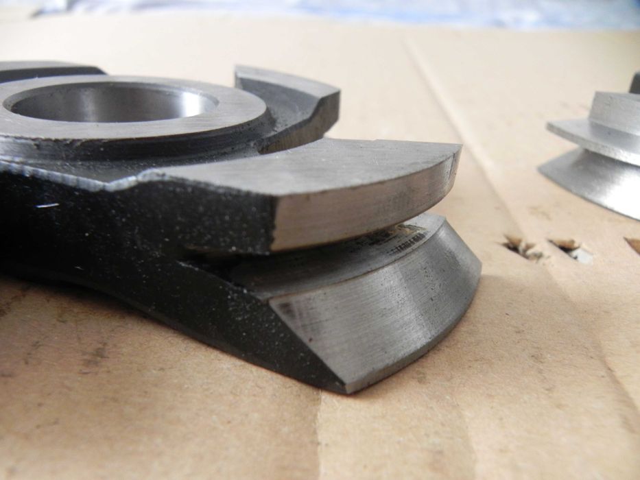 Freze pentru imbinari nut si feder si profil lambriu cod NF2LX2