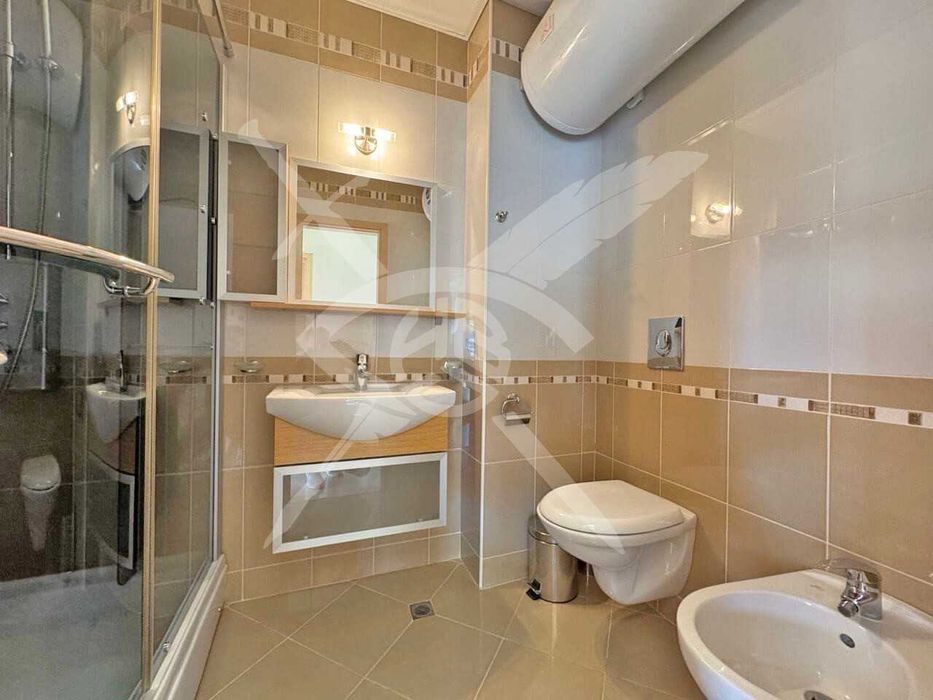 Продава се Многостаен апартамент в к.к. Слънчев бряг - 360 кв.м за 598 €/кв.м - Снимка #10