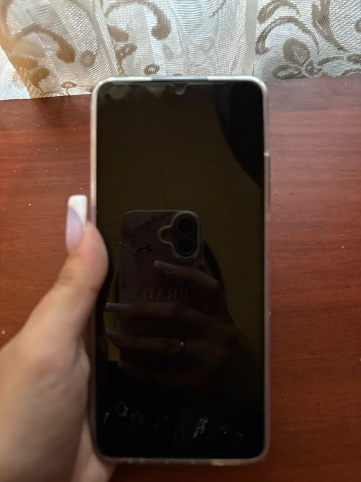 Zte nubia V70 Max
ZTE  N