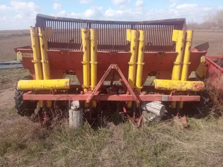 Картофелесажалка л 202