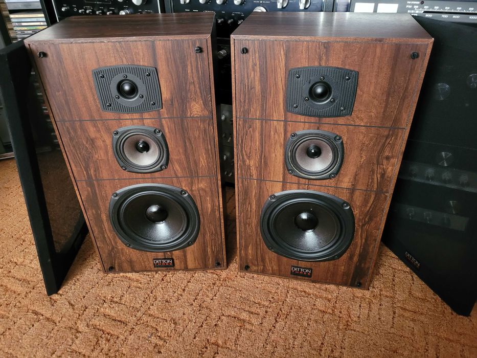 CELESTION DITTON Three boxe de referinta Hi-Fi vintage *RARITATI*