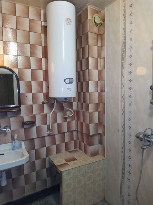 Продава се Многостаен апартамент в Силистра, Център - 110 кв.м за 556 €/кв.м - Снимка #19