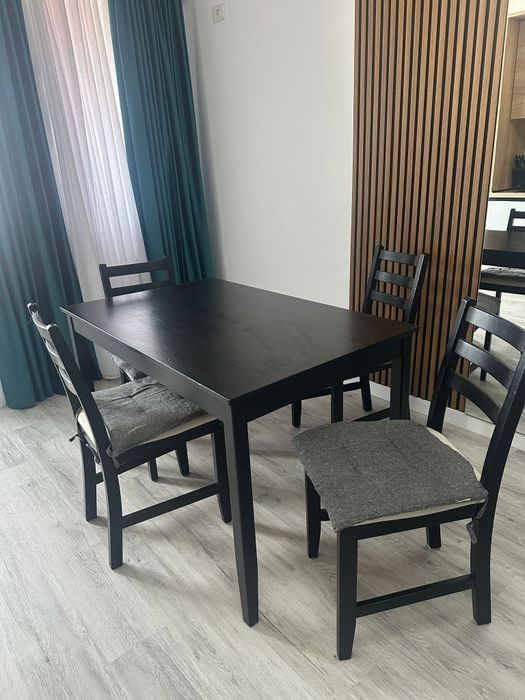 Masa și scaune ikea