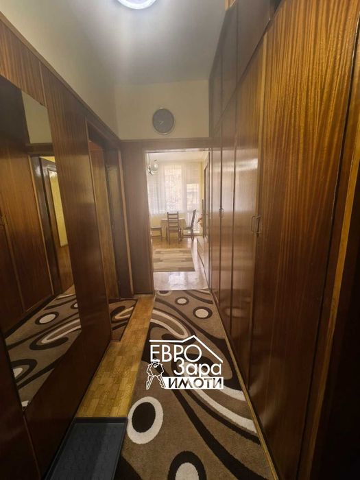 Тристаен апартамент под наем в района на Ресторант Царя