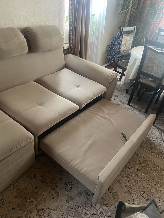 Диван длинна 2,5 м из 2 частей