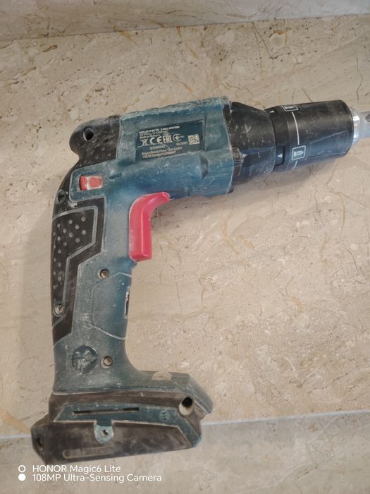 Bosch винтоверт за гипскартон