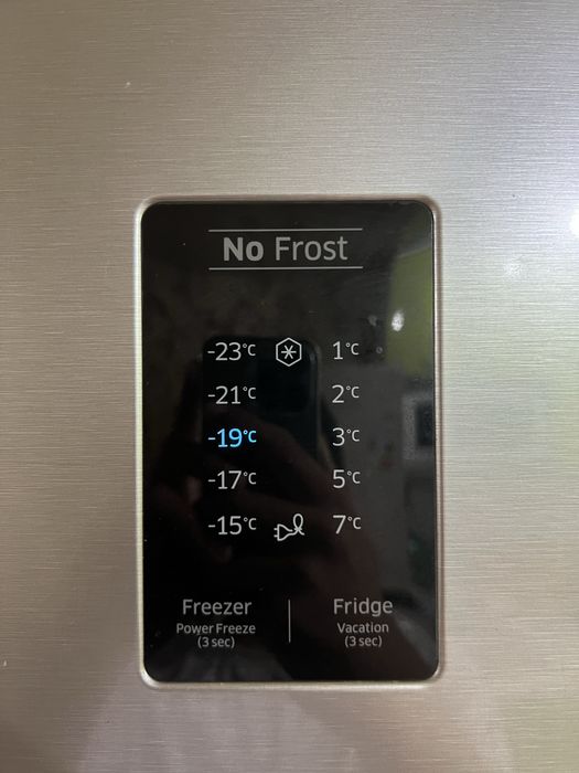 Samsung  холодилник