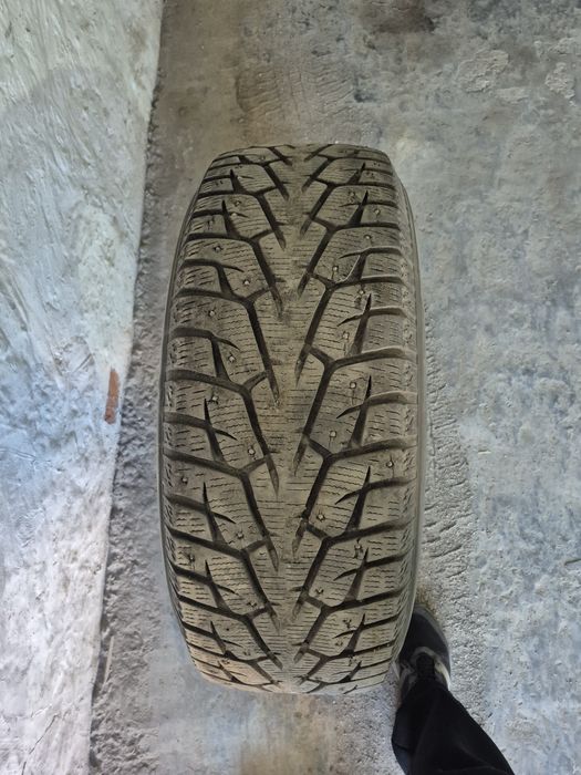 Зимние шины 275/65/R17
