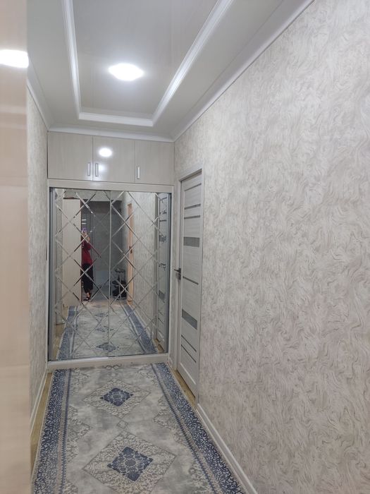 Продается 4 комнатная квартира