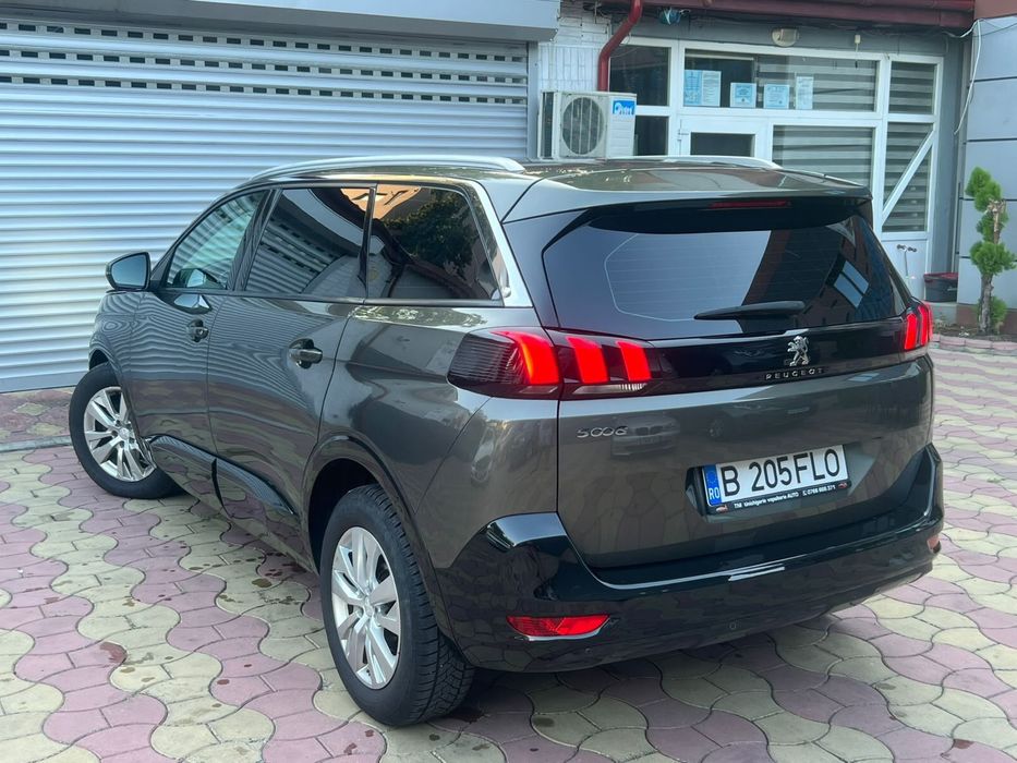 PEUGEOT 5008  7 locuri cutie automata  Accept variante auto