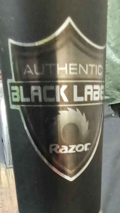 Trotinetă pliabilă Razor A5  Black Label